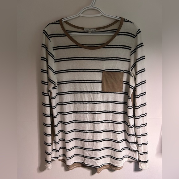 Long sleeved top, faux suede details - Picture 1 of 3